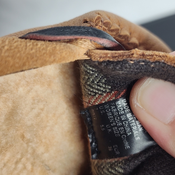 Woolrich Women's Elk and Leather fur lined moccasin size 7 - Picture 3 of 10